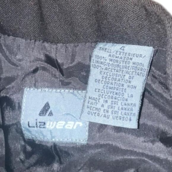 Vintage 1990s Lizwear Women's Black with gold embellishments Vest Size 4 - Picture 4 of 4